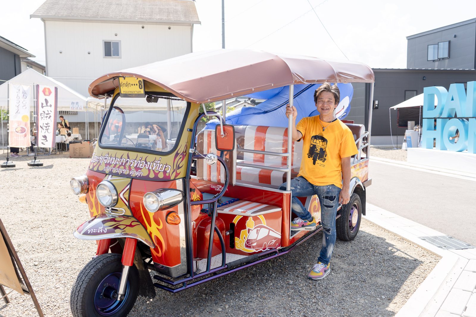 名物トゥクトゥクの乗車体験